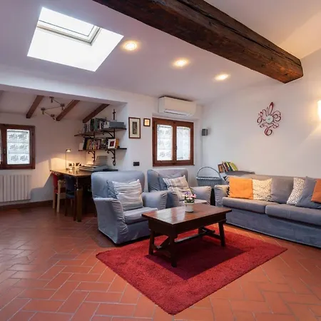 Toscanella 3 Bedrooms By Mmega *