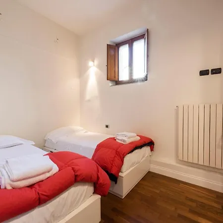 Toscanella 3 Bedrooms By Mmega *